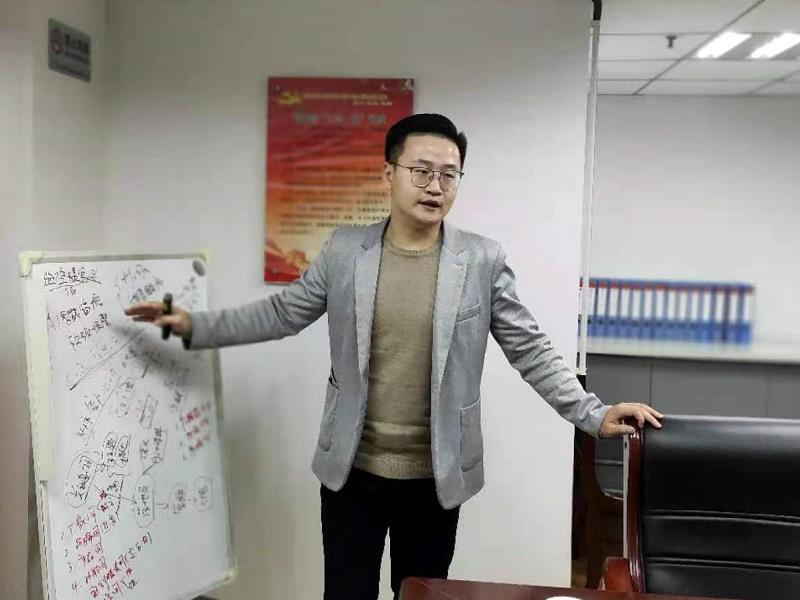 楊兵兵老師到陜西鑫安安防賦能指導(dǎo) 楊兵兵老師到陜西鑫安安防賦能指導(dǎo)